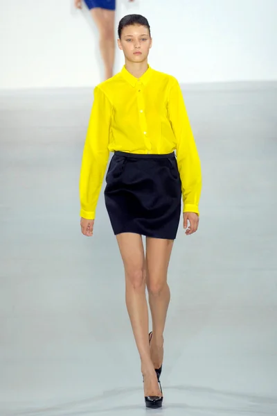 Look 1